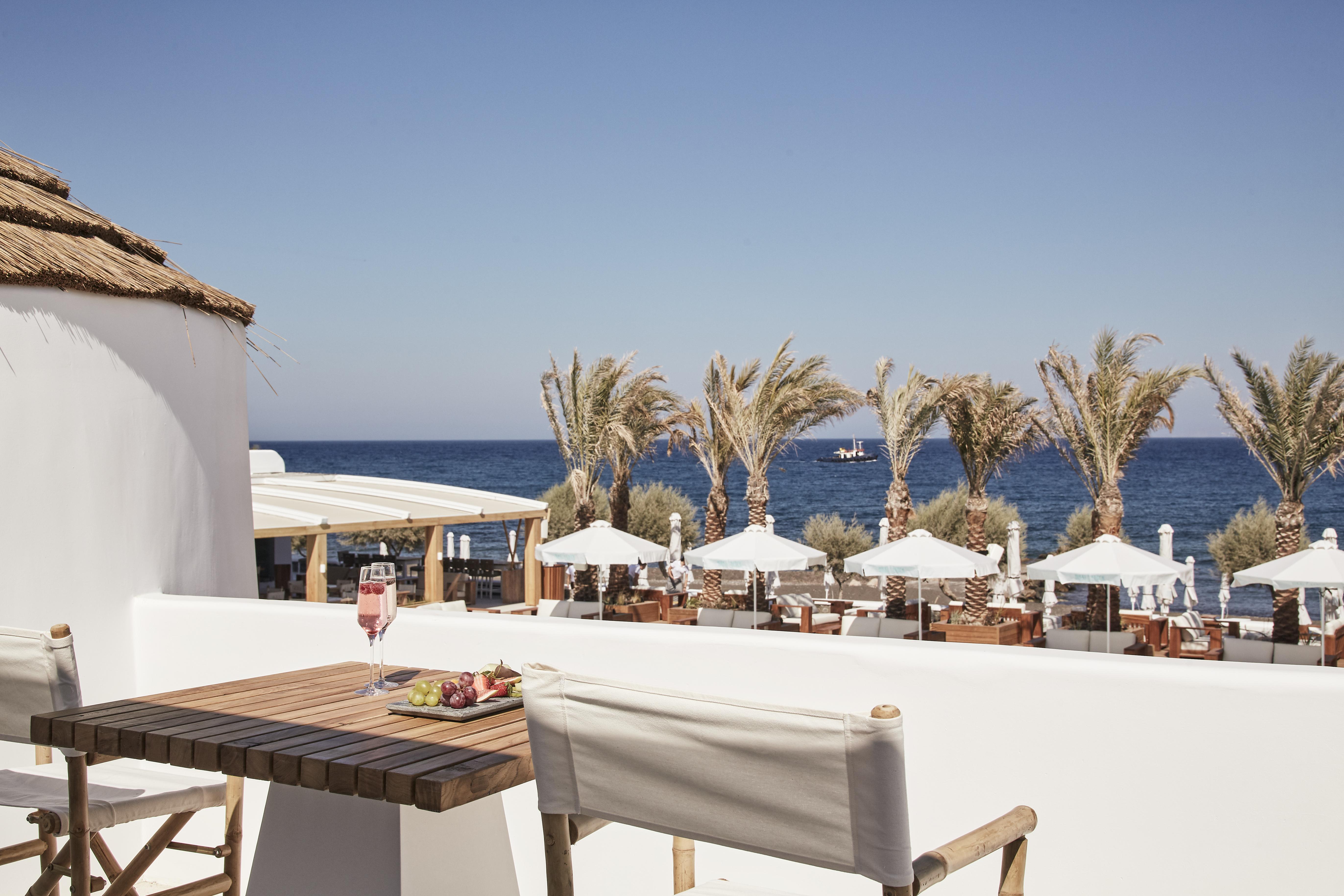 Nikki Beach Resort & Spa Santorini Kamári Esterno foto